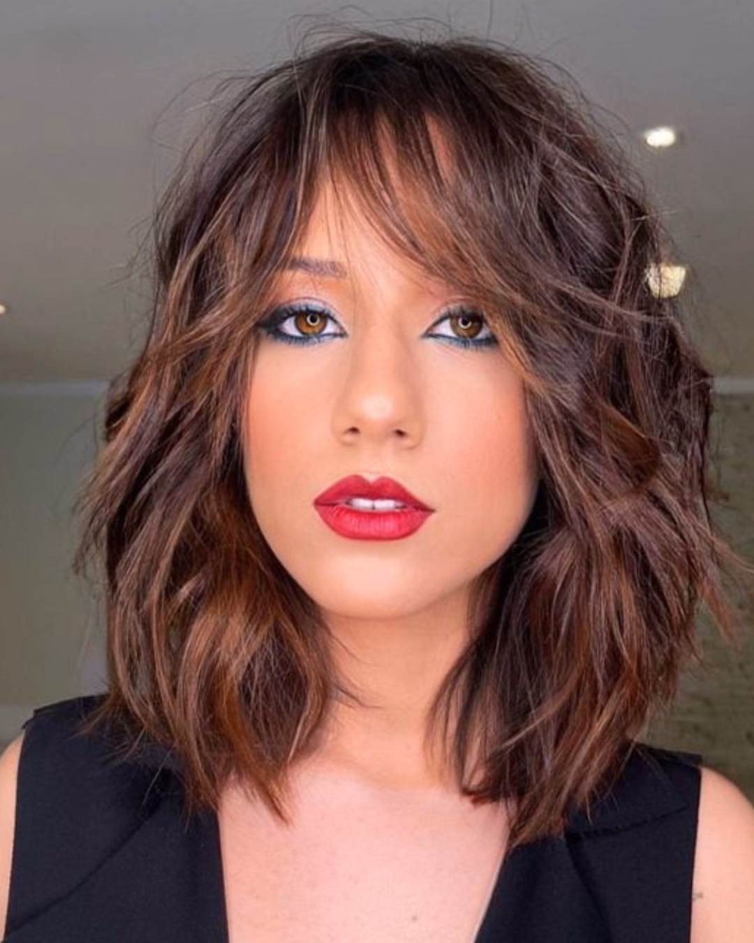 Corte Long Bob com franja lateral personalizado em Aracaju