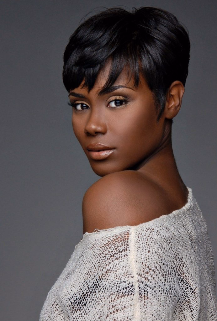 Corte Pixie Cut feminino moderno para mais praticidade e estilo